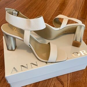 Ann Taylor gorgeous cream heeled sandals